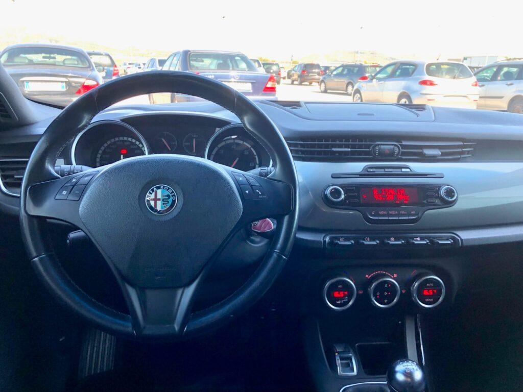 ALFA ROMEO GIULIETTA 2.0 JTDM-2 140 CV DISTINCTIVE