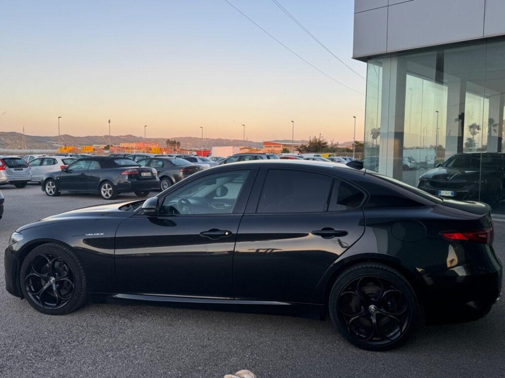 Alfa Romeo Giulia 2.2 Turbodiesel 210 CV AT8 AWD Q4 Veloce